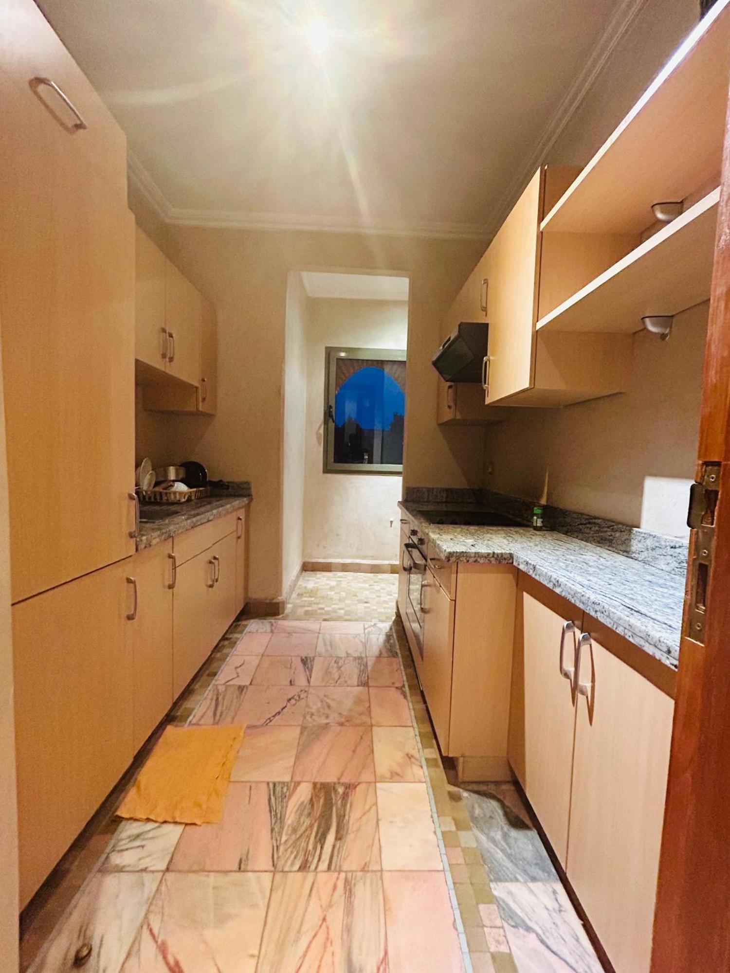 Appartement Spacieux Avec Piscine A La Palmeraie Marakéš Exteriér fotografie